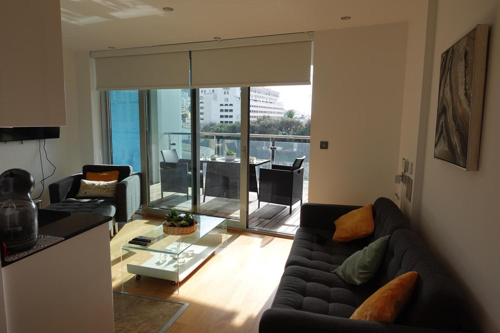 Gibraltar Luxury With Rooftop Pools & Views Екстер'єр фото